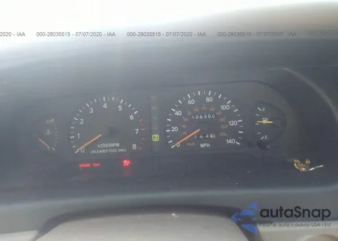 1996 Toyota Avalon Xl/Xls z USA, uszkodzony, nr VIN 4T1BF12B8TU099817